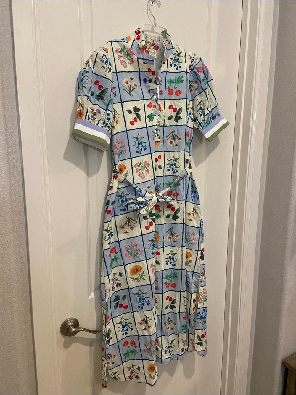 entro Light Blue Floral Grid Midi Dress - Picture 4 of 7
